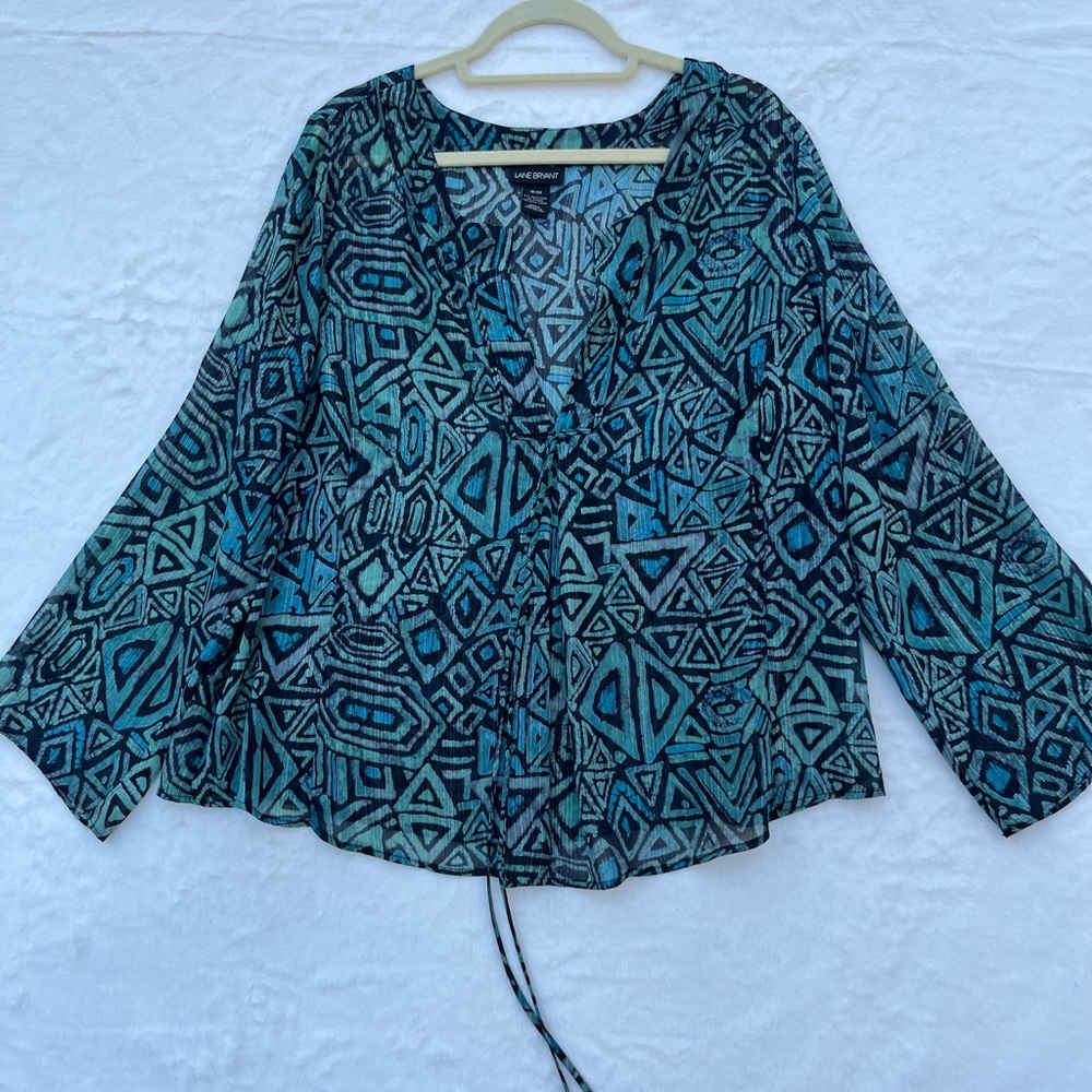 Love Tree Teal & Black Geometric V-Neck Blouse